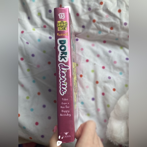 Dork Diaries book 13- One Stain - Picture 2 of 3